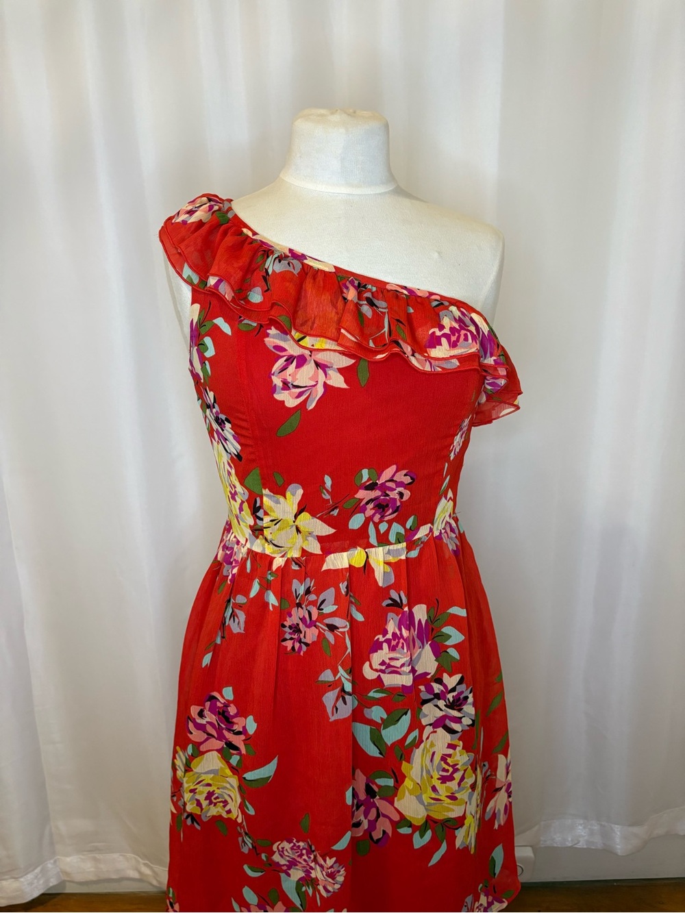 madison leigh Red Floral One-Shoulder Ruffle Dress